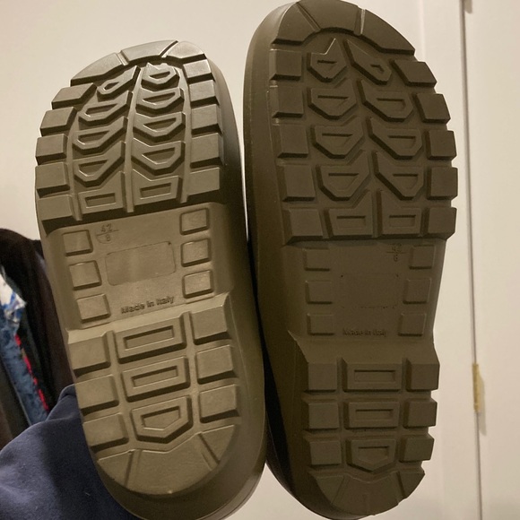 Todd Snyder Gardenheir Khaki Slip-Ons - Picture 2 of 12